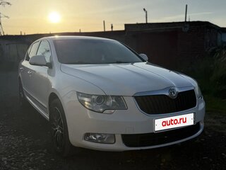 2012 Skoda Superb II, белый, 870000 рублей, вид 3