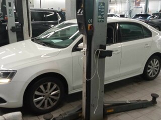2014 Volkswagen Jetta VI, белый, 1320000 рублей, вид 2