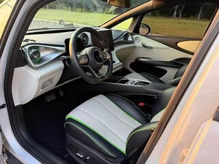 2021 BYD Dolphin 44.9 kWh I, белый, 990202 рублей, вид 2