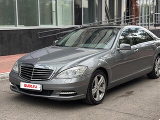 2010 Mercedes-Benz S-Класс 500 V (W221) Рестайлинг, серый, 1450000 рублей, вид 1