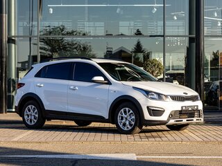 2018 Kia Rio X-Line IV, белый, 1495000 рублей, вид 3