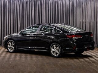 2019 Hyundai Sonata VII (LF) Рестайлинг, чёрный, 1595000 рублей, вид 4