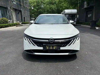 2026 Nissan Sylphy V (B19), белый, 1970000 рублей, вид 3
