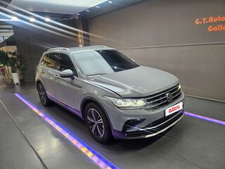 2022 Volkswagen Tiguan II Рестайлинг, серый, 2320001 рублей, вид 1