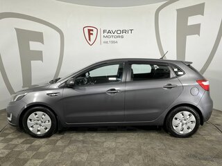 2014 Kia Rio 6-speed III, серый, 844000 рублей, вид 5