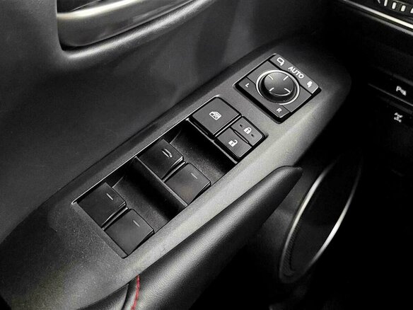 2017 Lexus NX 200t I, серый, 2650000 рублей - вид 10