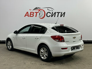 2013 Chevrolet Cruze I Рестайлинг, белый, 799000 рублей, вид 5