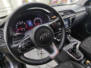 2020 Kia Rio IV, серый, 1800000 рублей, вид 5