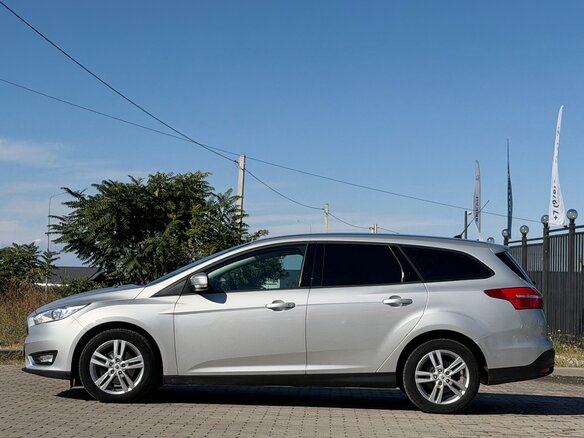 2016 Ford Focus III Рестайлинг, серебристый, 997000 рублей - вид 10