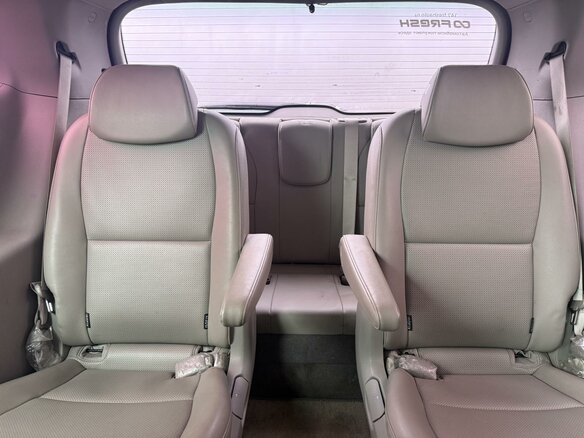 2018 Kia Carnival III, серый, 2150000 рублей - вид 8