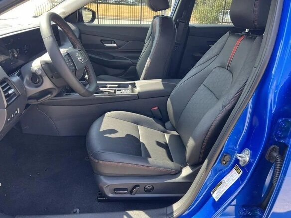 2026 Nissan Sentra IX (B19), синий, 4397568 рублей - вид 5