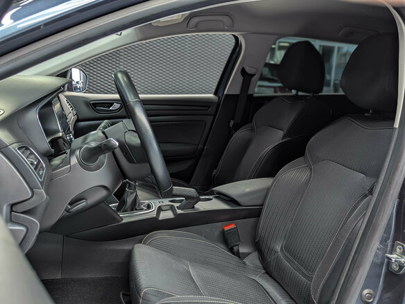 2017 Renault Megane IV, серый, 1230000 рублей - вид 10