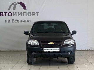 2019 Chevrolet Niva I Рестайлинг, коричневый, 795000 рублей, вид 2