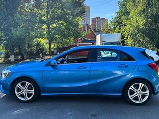 2013 Mercedes-Benz A-Класс 180 III (W176), голубой, 1270000 рублей, вид 5