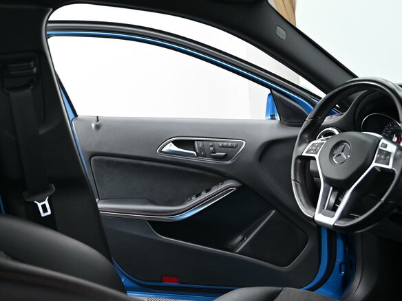 2015 Mercedes-Benz GLA 250 I (X156), голубой, 1585000 рублей - вид 8