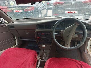 1988 Toyota Corona VIII (T170), белый, 110000 рублей, вид 4