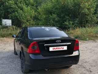 2010 Ford Focus II Рестайлинг, чёрный, 550000 рублей, вид 2