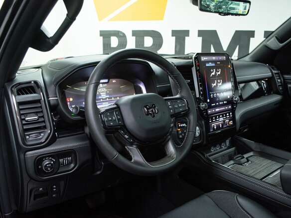 2026 Ram 1500 Crew Cab V Рестайлинг, чёрный, 10499000 рублей - вид 8