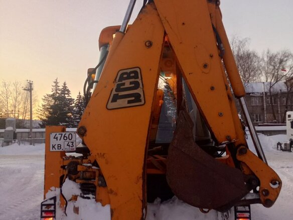 2004 JCB 3CX, золотистый, 4000000 рублей - вид 5