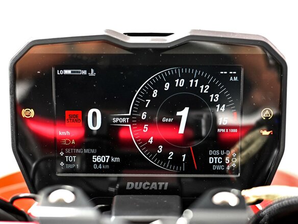 2023 Ducati Streetfighter V4, красный, 2099000 рублей - вид 8
