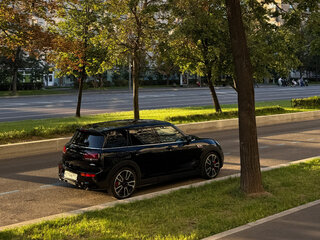 2021 Mini Clubman JCW John Cooper Works II Рестайлинг, чёрный, 4550000 рублей, вид 1