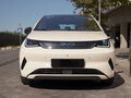 2025 BYD Dolphin 44.9 kWh I, бежевый, 1450000 рублей - вид 1