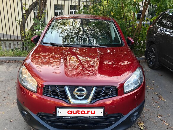 2013 Nissan Qashqai I Рестайлинг, красный