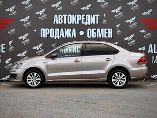 2019 Volkswagen Polo V Рестайлинг, бежевый, 990000 рублей, вид 4