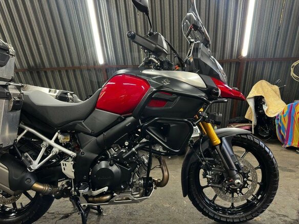 2015 Suzuki V-Strom 1000, красный, 780000 рублей - вид 17