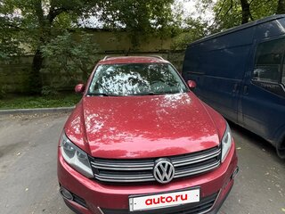 2011 Volkswagen Tiguan I Рестайлинг, красный, 1050000 рублей, вид 2