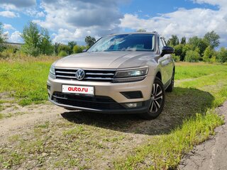 2019 Volkswagen Tiguan II, коричневый, 2199000 рублей, вид 3
