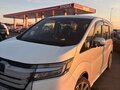 2017 Honda Stepwgn V Рестайлинг, белый, 1980000 рублей - вид 9