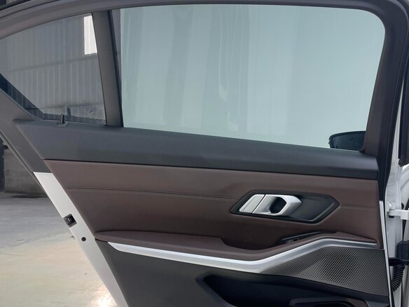 2023 BMW 3 серии Long 320Li VII (G2x) Рестайлинг, белый, 3260000 рублей - вид 18
