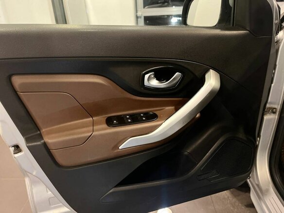 2018 Lada (ВАЗ) XRAY I, серебристый, 720000 рублей - вид 19