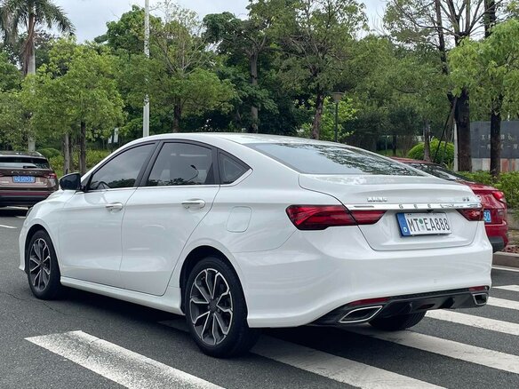 2021 Geely Binrui I Рестайлинг, белый - вид 5