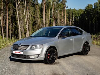 2016 Skoda Octavia III (A7), серебристый, 1600000 рублей, вид 1