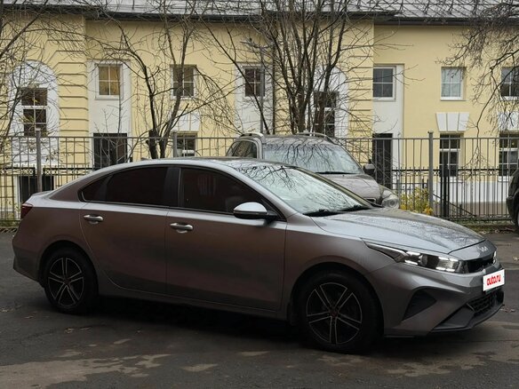 2022 Kia Cerato IV Рестайлинг, серый, 1350000 рублей - вид 10