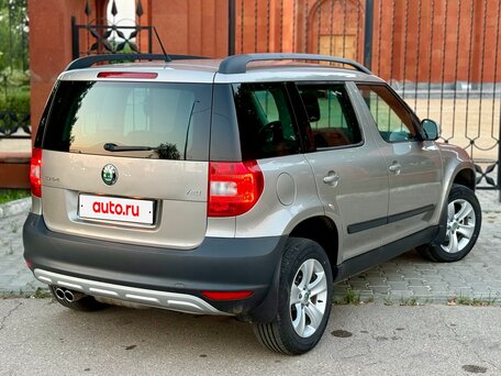 2012 Skoda Yeti I, бежевый, 950000 рублей, вид 4