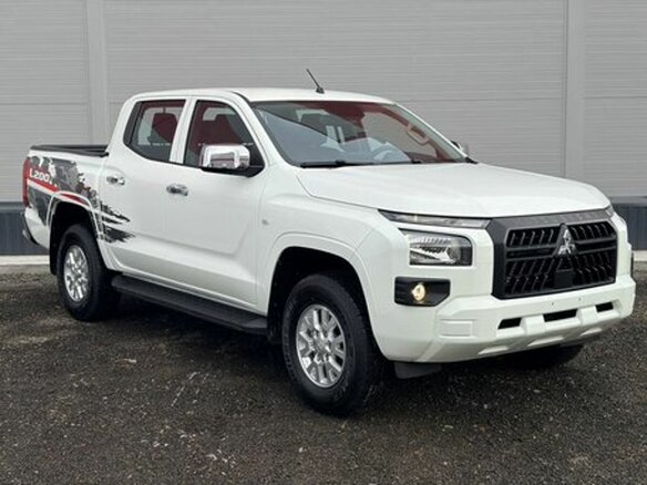 2025 Mitsubishi L200 VI, белый, 4850000 рублей - вид 2