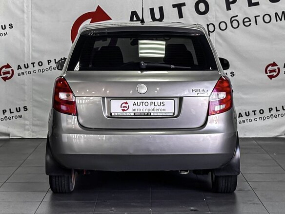 2008 Skoda Fabia II, золотистый - вид 3