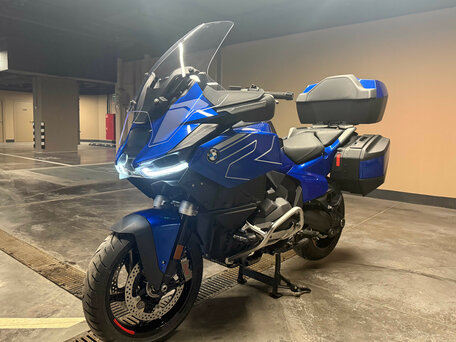2026 BMW R 1300 RT, синий, 3590000 рублей, вид 5