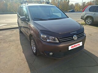 2013 Volkswagen Touran I Рестайлинг 2, коричневый, 990000 рублей, вид 2