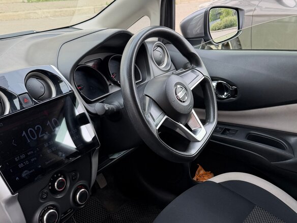 2017 Nissan Note II Рестайлинг, серый - вид 5
