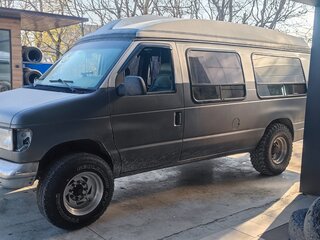 1997 Ford Econoline IV, серый, 1400000 рублей, вид 1