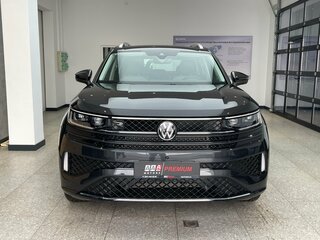 2026 Volkswagen Tavendor I, чёрный, 5360000 рублей, вид 2