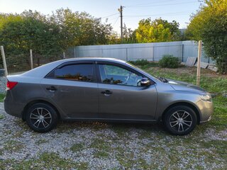 2009 Kia Cerato 4-speed II, серый, 789999 рублей, вид 2