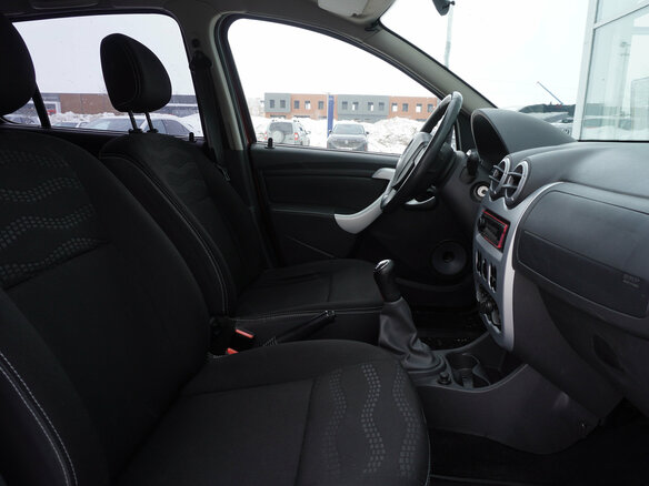 2013 Renault Sandero Stepway I, красный - вид 15