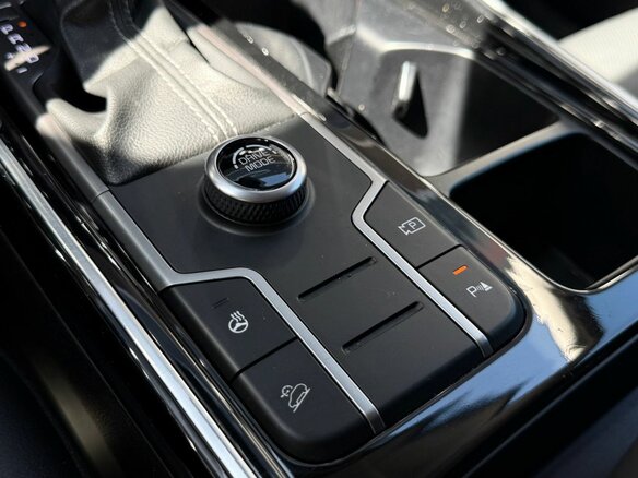 2020 Kia Sorento IV, серый, 2949900 рублей - вид 30