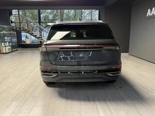 2023 Lincoln Nautilus II, зелёный, 4200000 рублей, вид 5