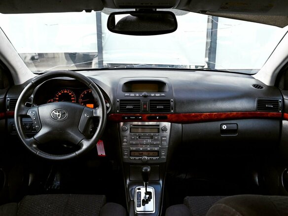 2005 Toyota Avensis II, синий, 556000 рублей - вид 17